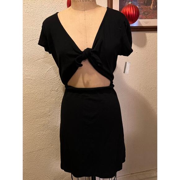 Abound Short Sleeve Cutout Tie Front Mini Dress Black NWT Size XL - Picture 3 of 8